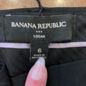 Great condition better public size 6 Logan pants